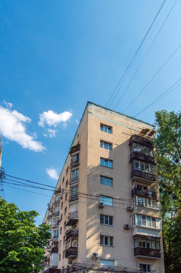 Бульвар Леси Украинки 10 Kiev Ngoại thất bức ảnh